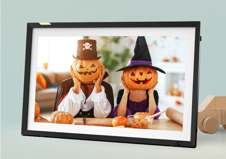 Big Classic 15.6" HD Touch Screen