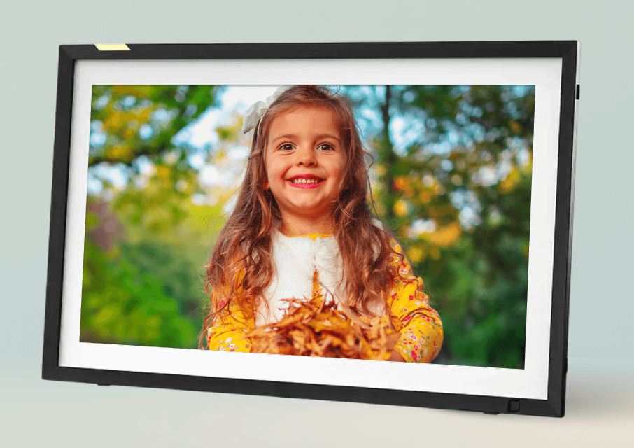 Smart Digital Photo Frames | Smart Frames | Nixplay