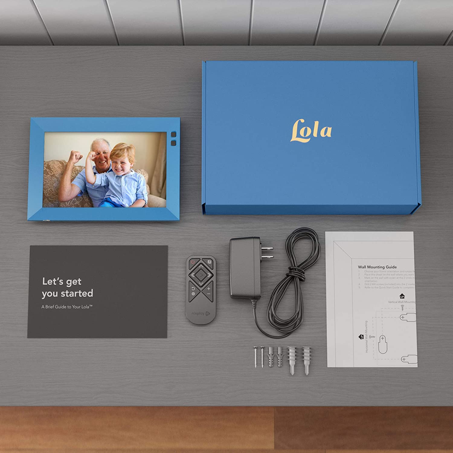 8-inch Lola HD Touch Screen Wi-Fi Digital Frame